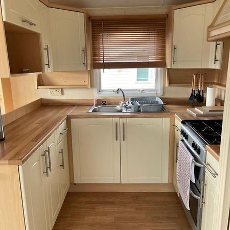 Beautiful 2-Bed Static Caravan Newton Stewart Buitenkant foto